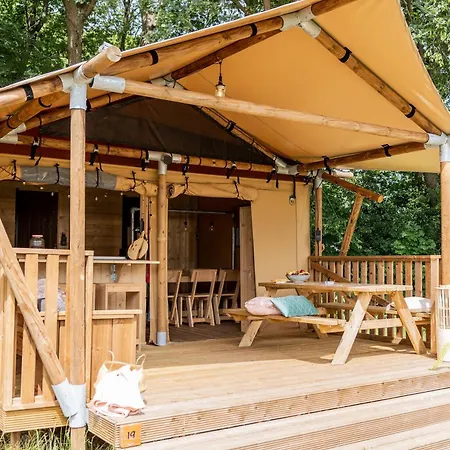 Camping RCN La Ferme du Latois Coëx Chambre photo