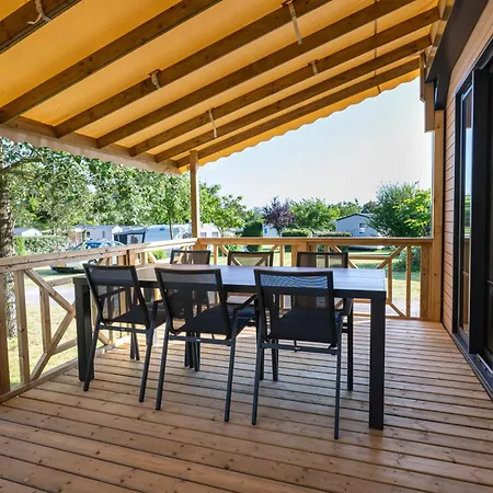 Camping RCN La Ferme du Latois Coëx Chambre photo