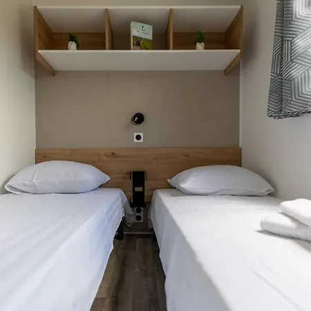 Camping RCN La Ferme du Latois Coëx Chambre photo