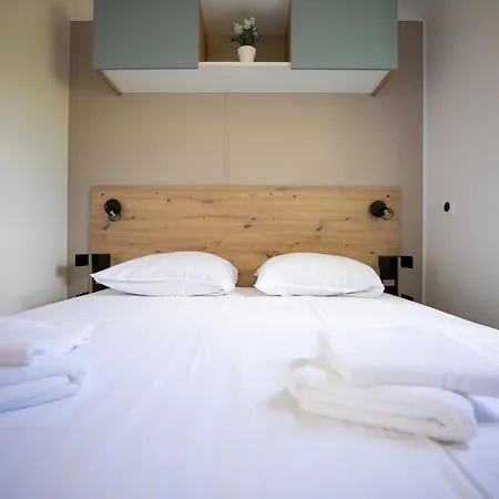 Camping RCN La Ferme du Latois Coëx Chambre photo