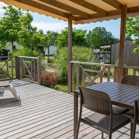 Camping RCN La Ferme du Latois Coëx Chambre photo