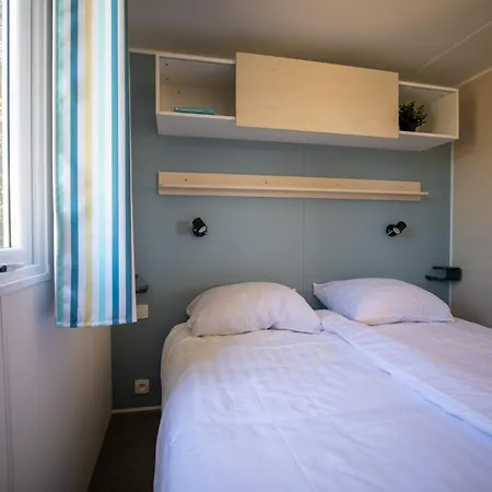 Camping RCN La Ferme du Latois Coëx Chambre photo
