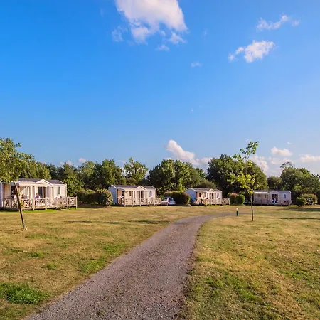 Camping RCN La Ferme du Latois Coëx Extérieur photo