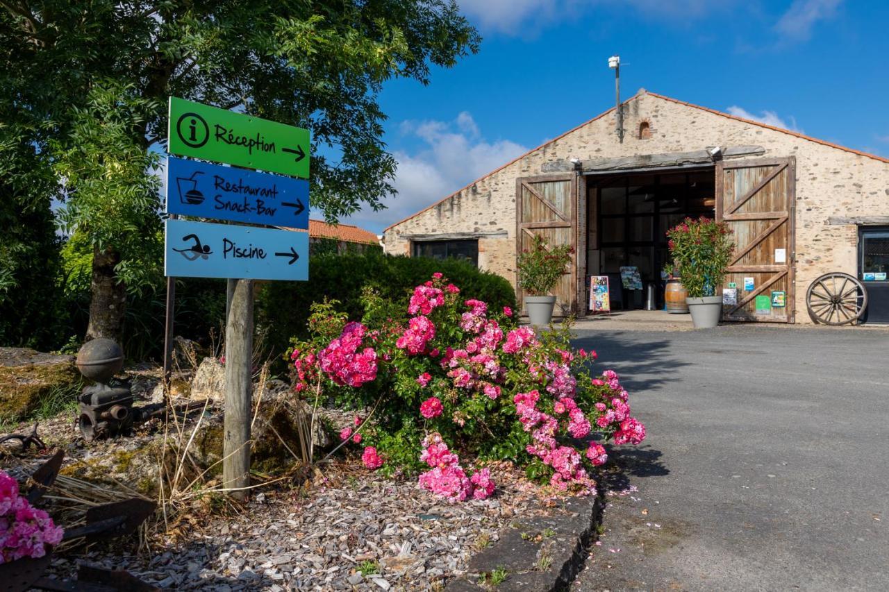 Rcn La Ferme Du Latois 4*